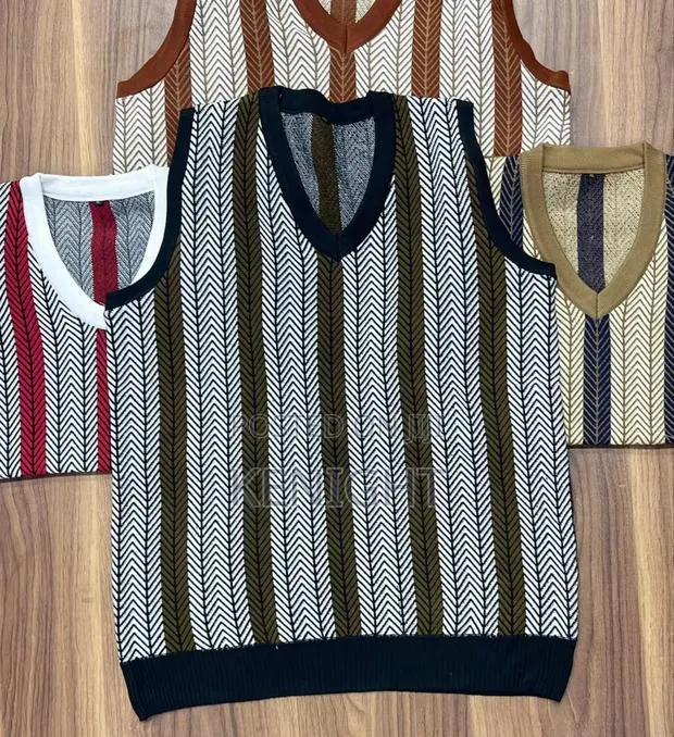 Unisex Vests · Photo 1