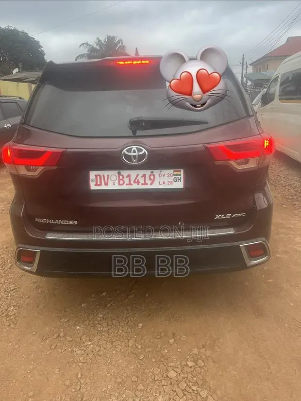 Toyota Highlander 2018 Red · Photo 1