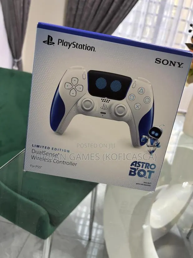 Astro Bot Ps5 Controller Limited Edition Sealed · Photo 1