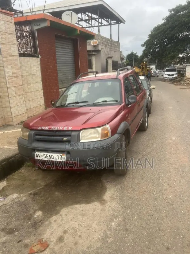 Land Rover Freelander 2004 Red · Photo 1