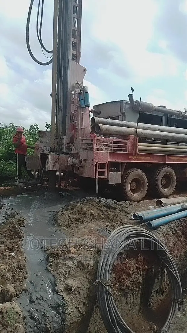 Borehole Drilling at Mankesim · Photo 1