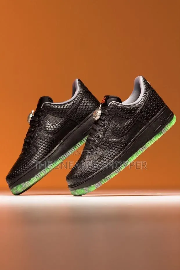 Nike Airforce 1 Halloween Sneakers · Photo 1