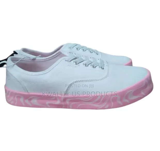 Old Navy Ladies Canvas - Pink and White Colour · Photo 1
