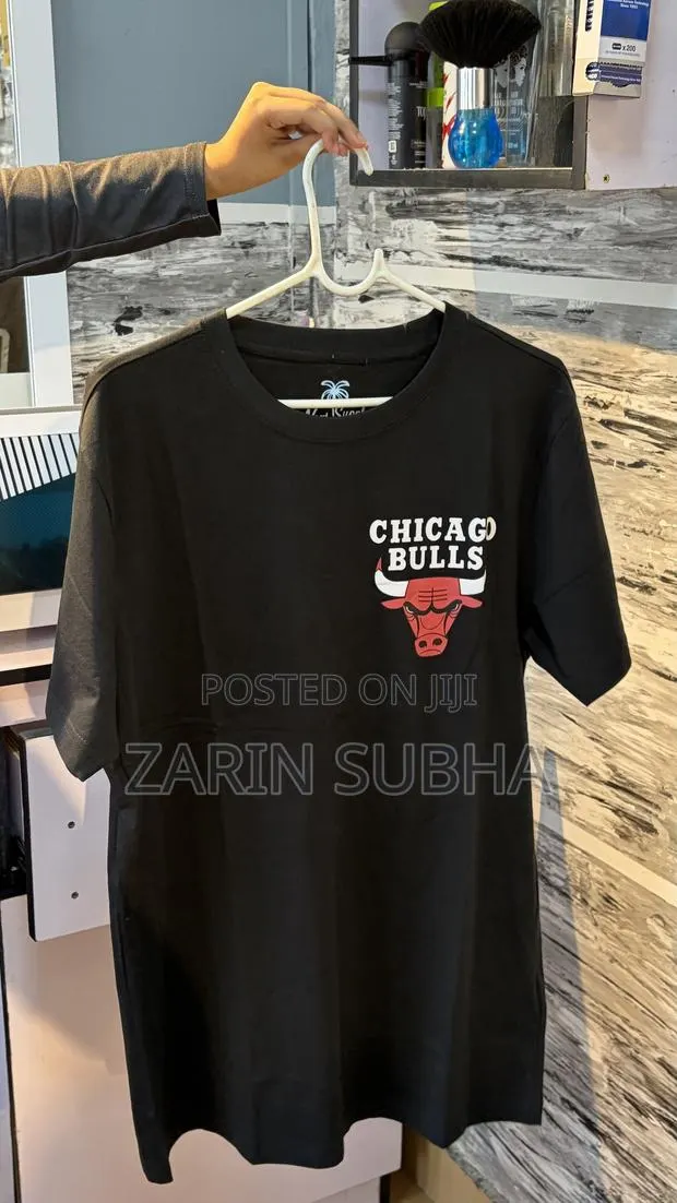 Branded T-Shirt · Photo 1