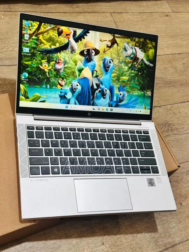New Laptop HP EliteBook 830 G7 16GB Intel Core i5 SSD 512GB · Photo 1
