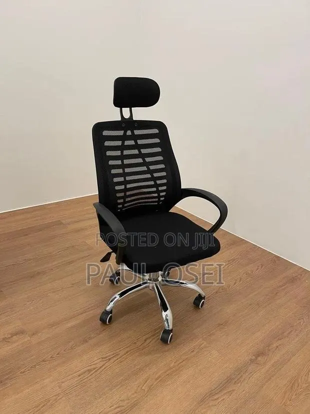 Office Chairs · Photo 1