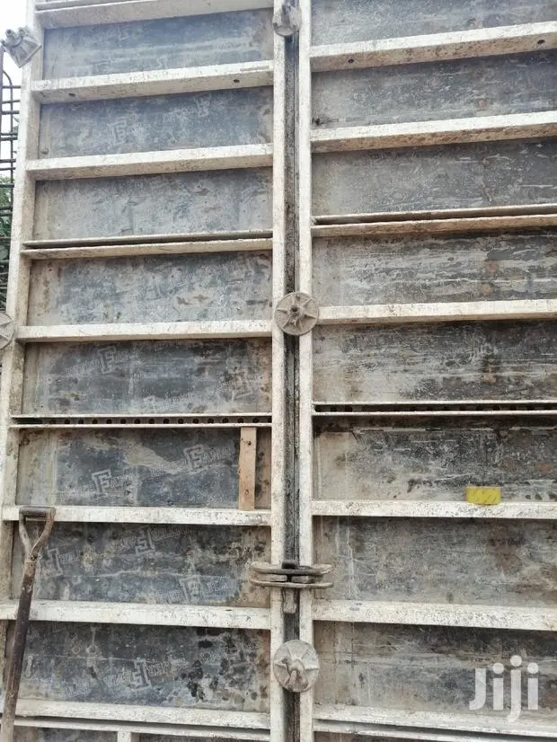Formwork/Retaining Wall/Bridges /Scaffolds /Pillars/Decking · Photo 1