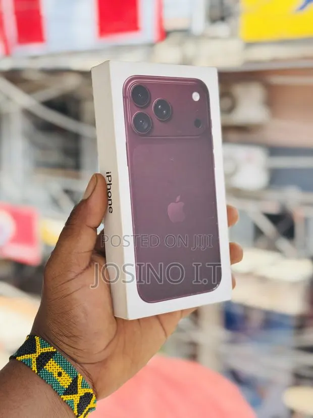 New Apple iPhone 18 Pro Max 256 GB Graphite · Photo 1