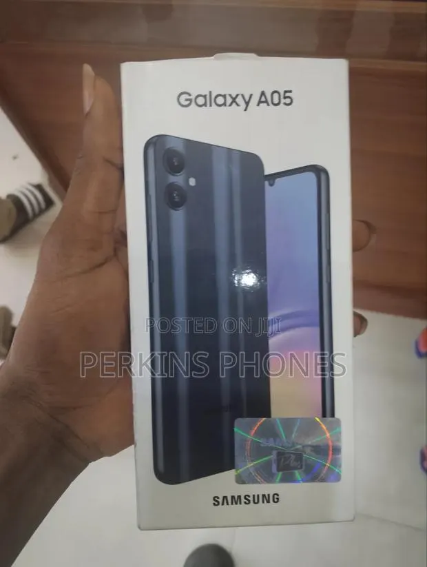 New Samsung Galaxy A05 128 GB Black · Photo 1