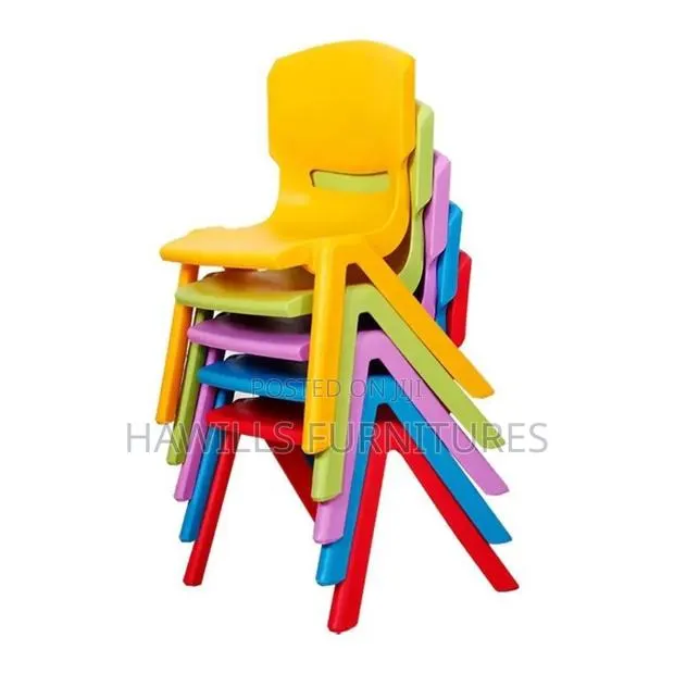 Durable Kids Chair · Photo 1