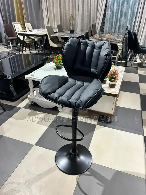 Counter/Bar Chair · Photo 1