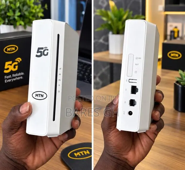 5G Universal Router · Photo 1