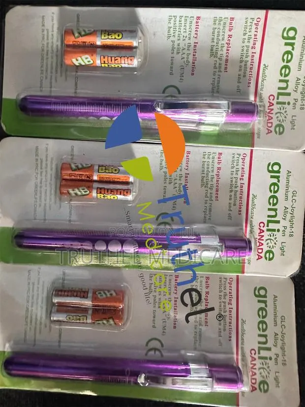 PEN TORCH (With Pupil Gauge) · Photo 1