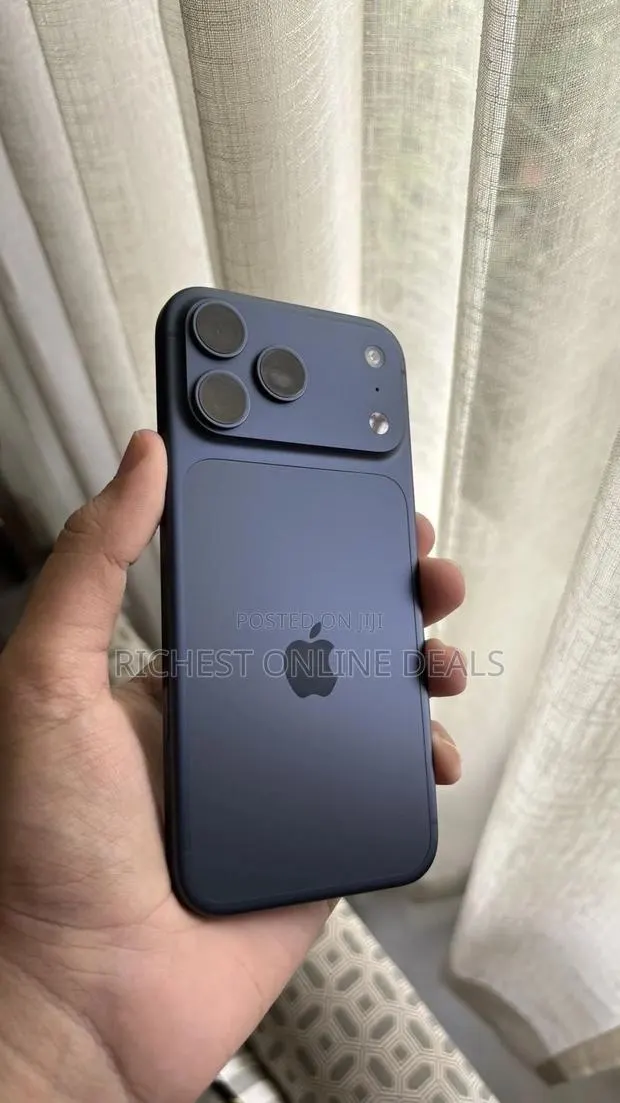 New Apple iPhone XS Max 256 GB · Photo 1