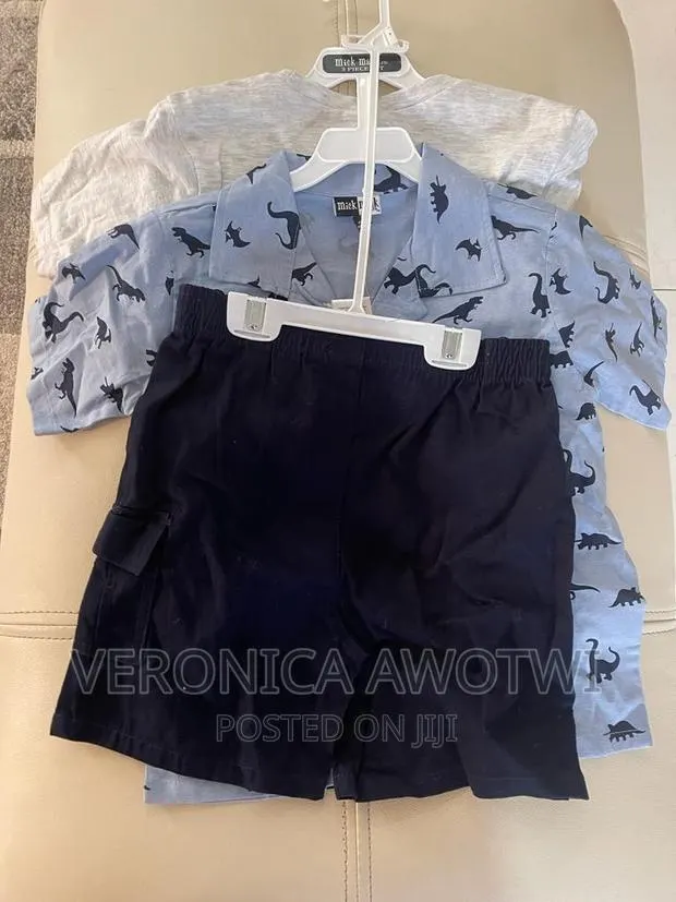 UK Causal Wear 3 N 2 Piece · Photo 1