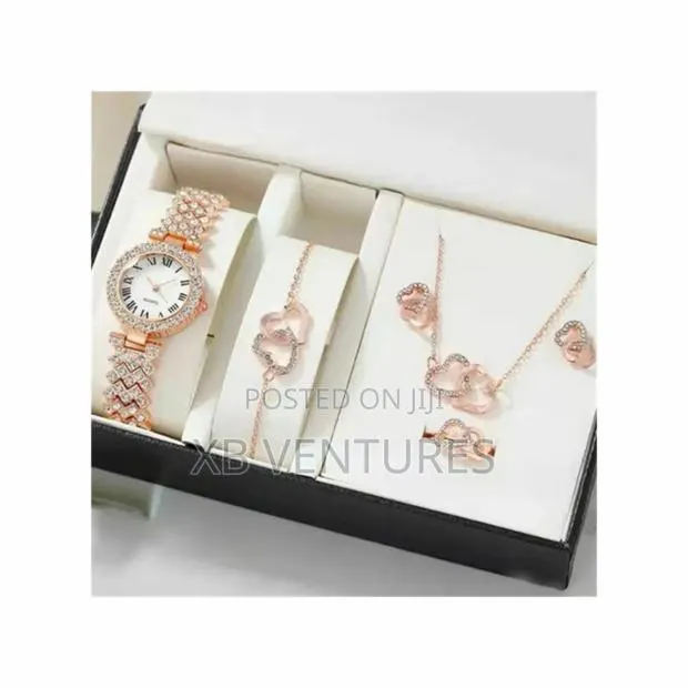 Trendy Casual Watch Set for Women · Photo 1