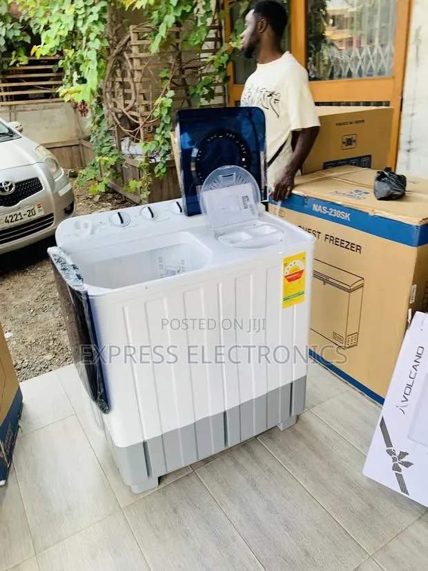 Limited Stock TCL 10.5hp WM Topload Twintub · Photo 1