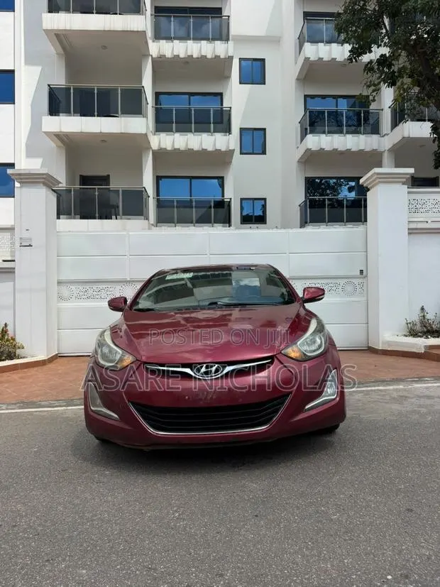Hyundai Elantra 2016 Red · Photo 1