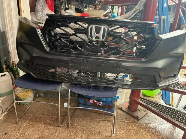Complete Front Bumper CRV 2022-2023-2024 · Photo 1