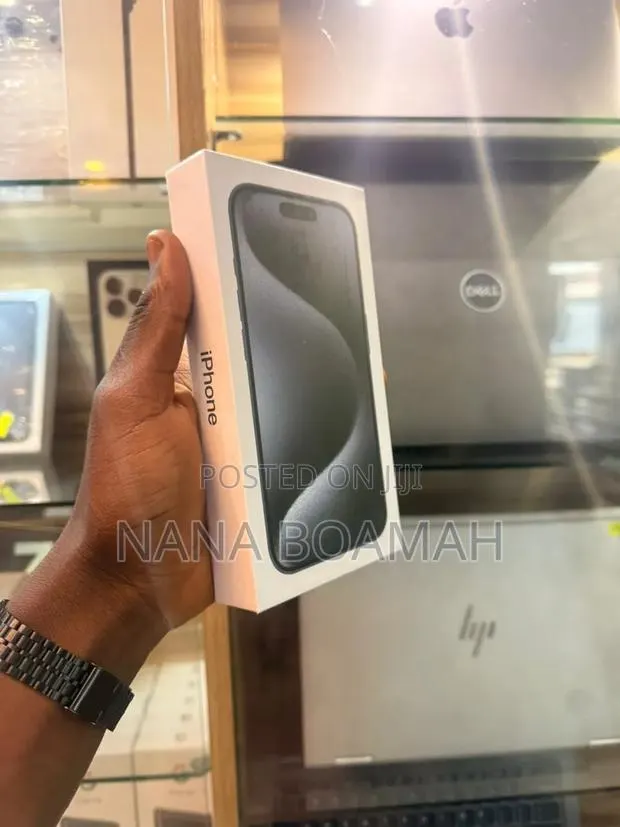 New Apple iPhone 15 Pro Max 256 GB Graphite · Photo 1