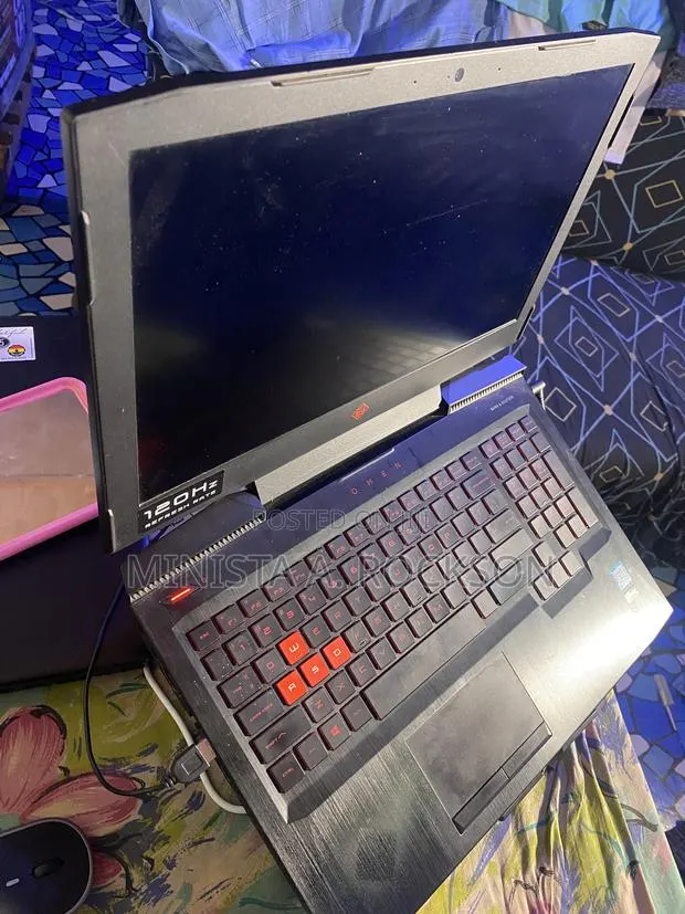 Laptop HP Omen 15-ce0xx 16GB Intel Core i5 SSD 512GB · Photo 1