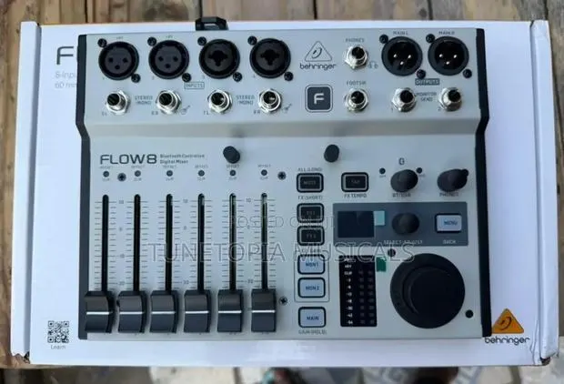 Behringer Flow 8 8-input Digital Mixer. · Photo 1