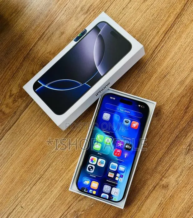 Apple iPhone 16 Pro Max 512 GB · Photo 1