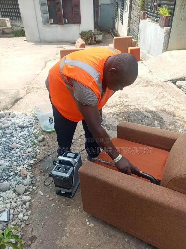 Door To Door Sofa Cleaning Services · Photo 1