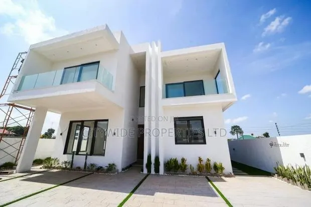 4bdrm House in East Legon, Boundary Road Area for sale · Photo 1