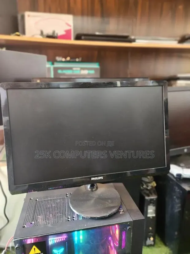 Philips 227e4l 22" Full Hd Led Monitor With Hdmi/Vga · Photo 1