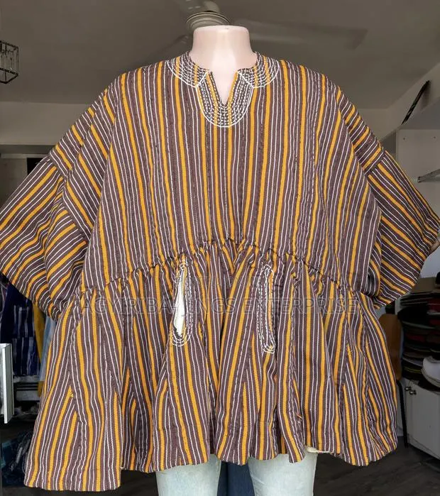 Male Smock · Photo 1
