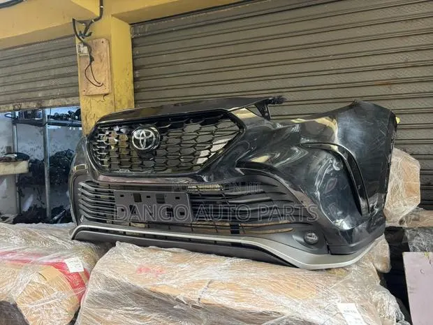 Toyota Highlander 2019-25 Front Bumper Complete · Photo 1
