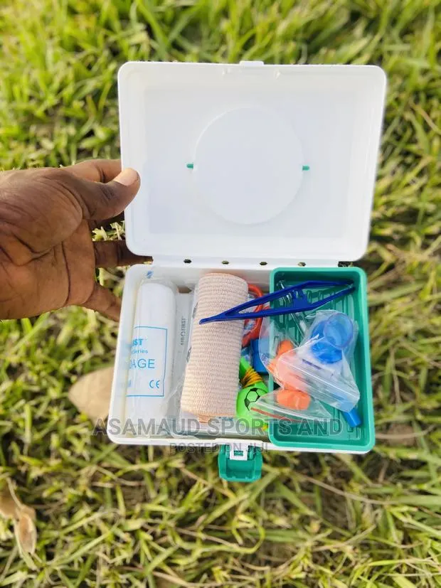 First Aid Box at Cool Price · Photo 1