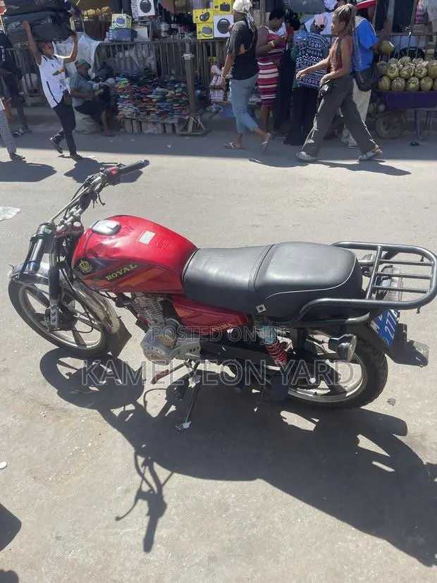 Royal RY125 2023 Red · Photo 1