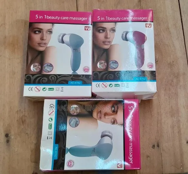 5in1 Beauty Care Massager · Photo 1