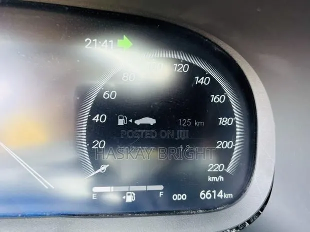 Toyota RAV4 2024 Black · Photo 1