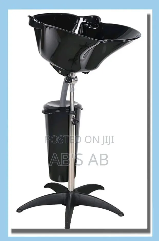 Hair Washing Sink · Photo 1