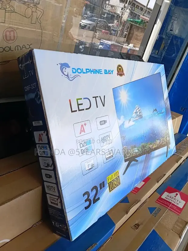 Live Clear With Dolphine Bay · Photo 1