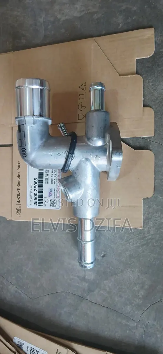 Quality Hyundai Elantra Engine Water Thermostats · Photo 1