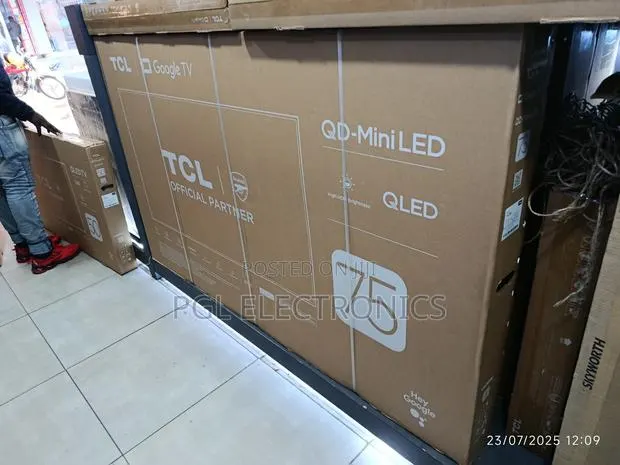 TCL 75" Qd-Mini Led 144hz, Onkyo 2.1 Hi-Fi System, Uhd TV · Photo 1