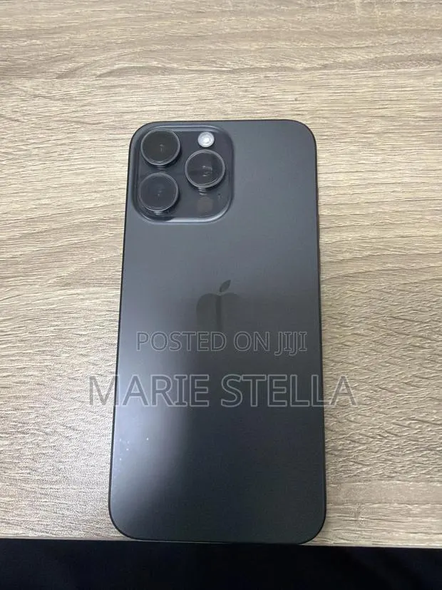 Apple iPhone 15 Pro Max 512 GB Black · Photo 1