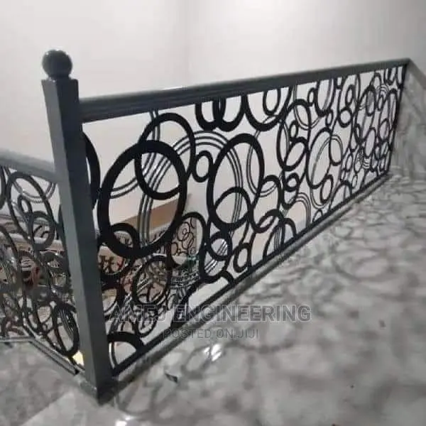 Balustrades · Photo 1