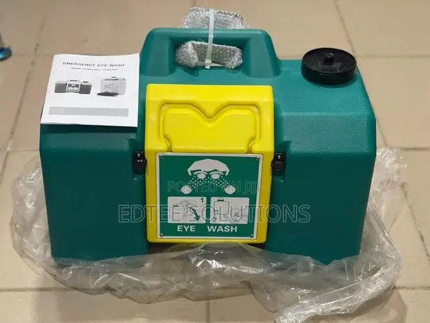 8gal Portable Eyewash Tank · Photo 4