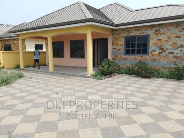 3bdrm House in Dki Properties, Valley View Area for sale · Photo 1