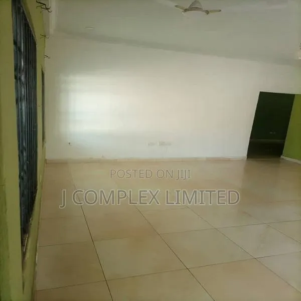 5bdrm House in US Embassy Area for rent · Photo 1