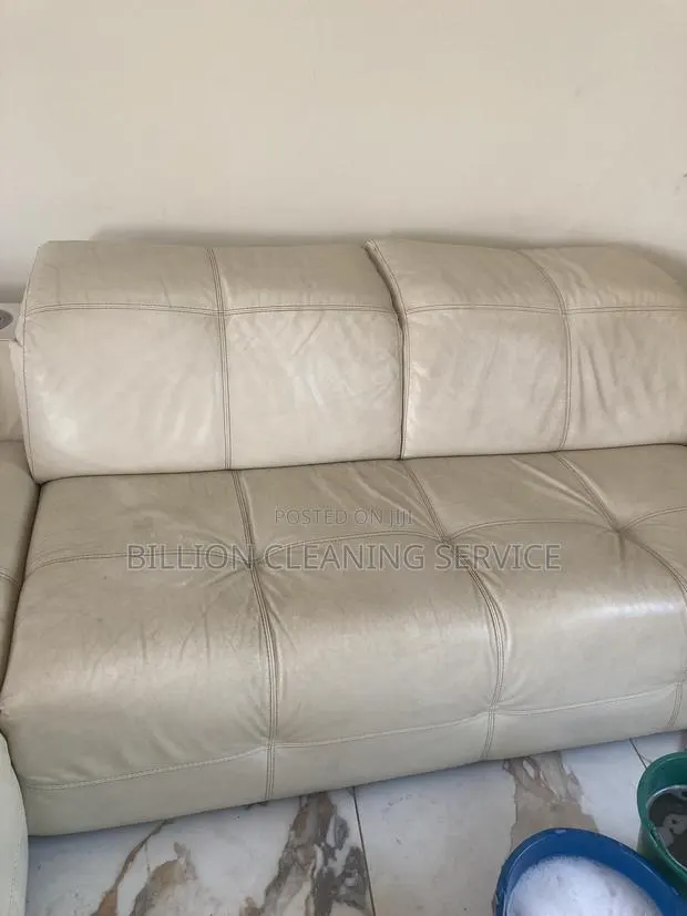 Sofa Cleaning Expert · Photo 1