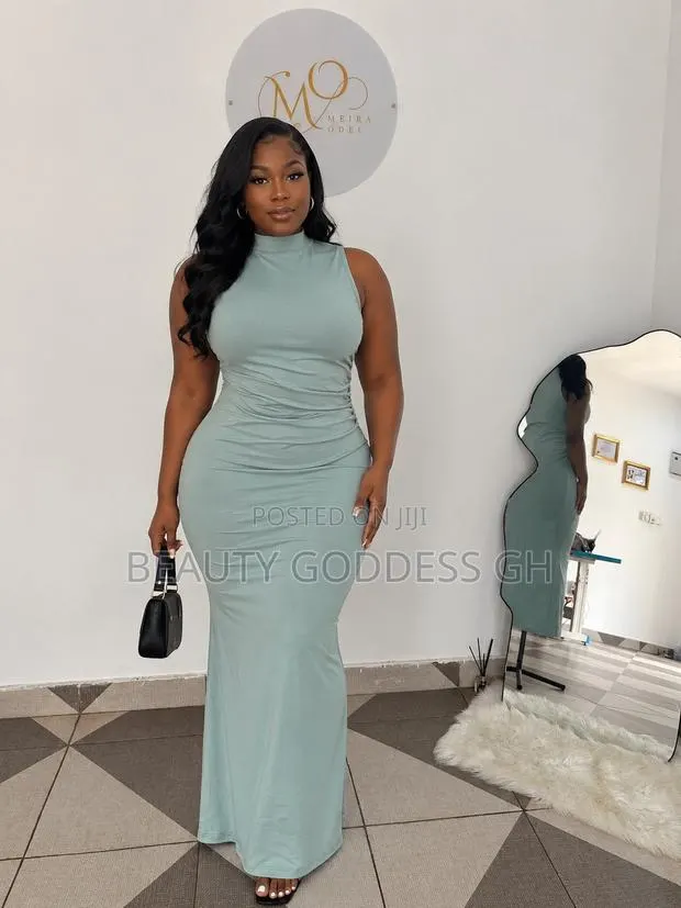 Dress Available · Photo 1