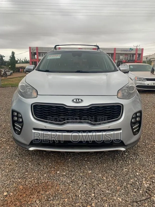 Kia Sportage 2017 Silver · Photo 1