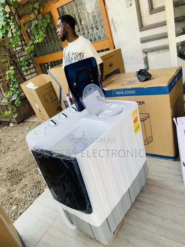 Limited Stock Semi Automatic TCL 10.5hp Topload Twintub · Photo 1