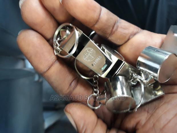 Original Whistle At Cool Price · Photo 2